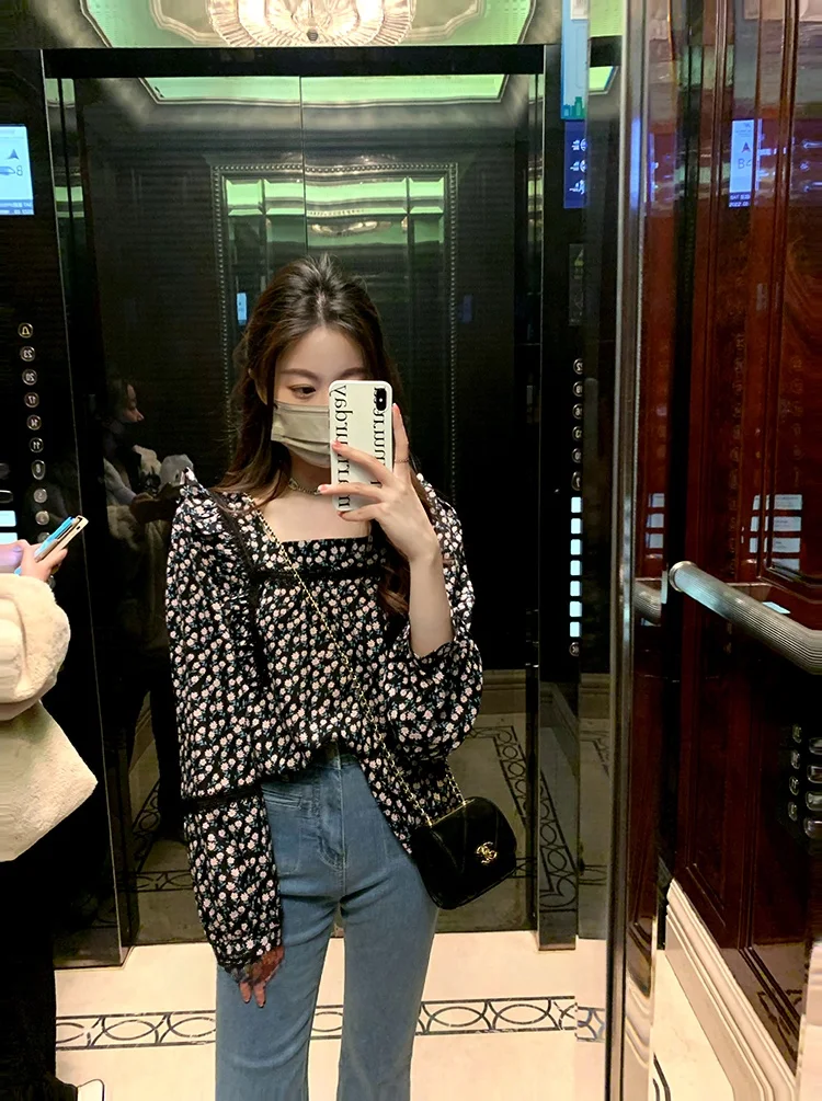 

Black Floral Print Slimming Long Sleeve Square Collar Vintage Top MMENGJA Shy Girl Commute Style Casual Women's Shirt