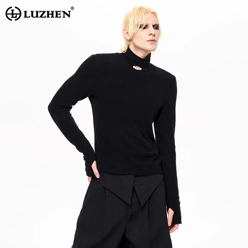 

LUZHEN 2025 Winter Trendy Hollow Out Pearl Decorate Solid Color Slim Long Sleeve Sweatshirt Men's Women's Luxury Pullover JY5297