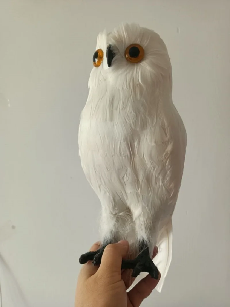 

white simulation owl model foam&feathers big owl doll gift about 32cm