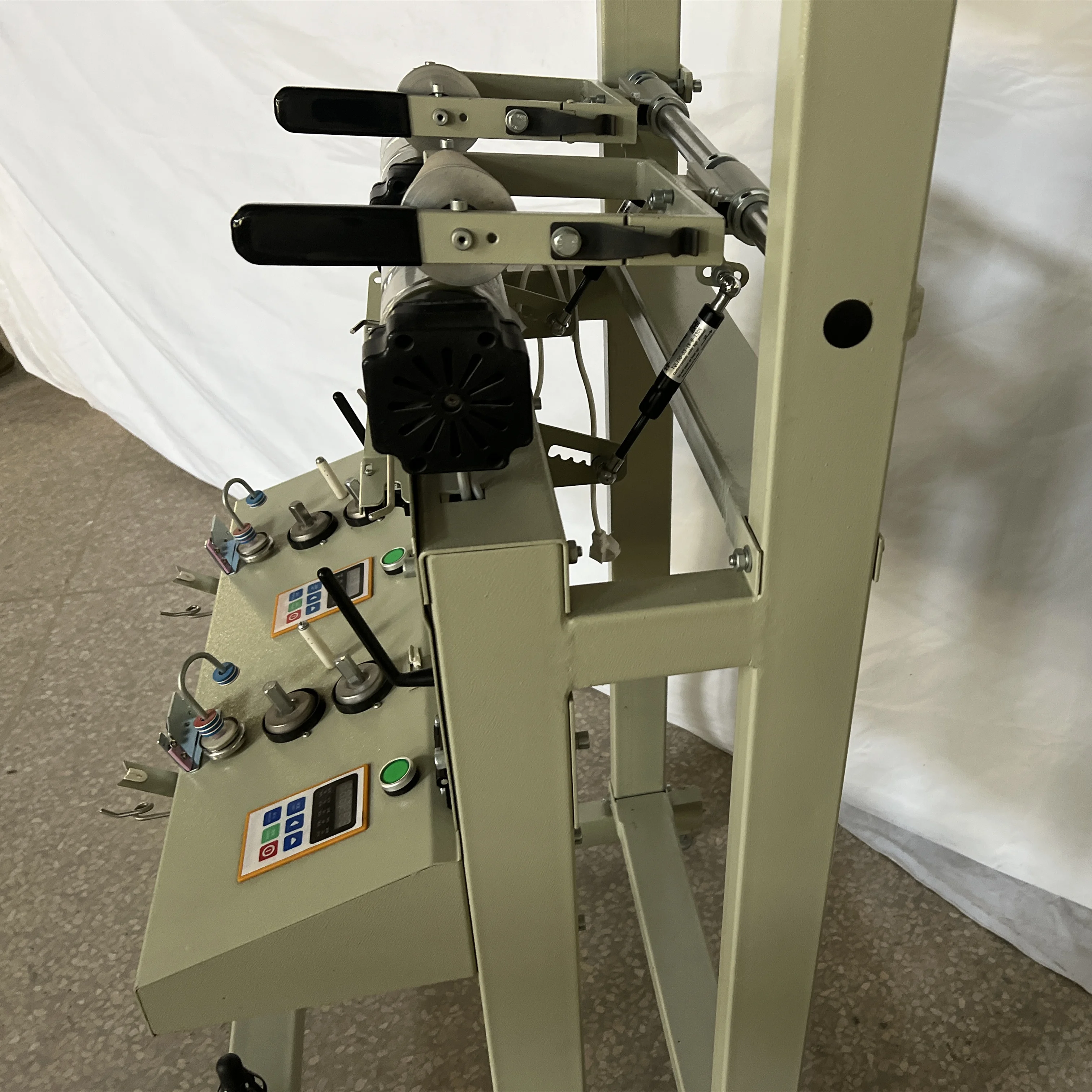 ، طبلة مخروطية للفاف الغزل ، لفاف مخروطي من الصوف رائجة البيع لفاف مخروطي