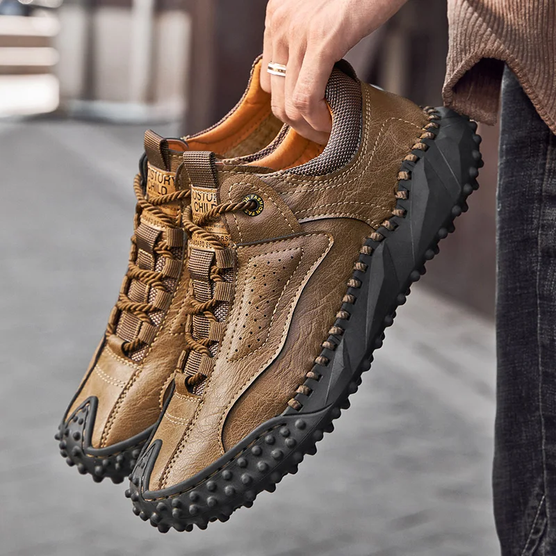 

2025 new plus size men's casual shoes, thick soled leather shoes, hand sewn loafers, fashionable men's shoes