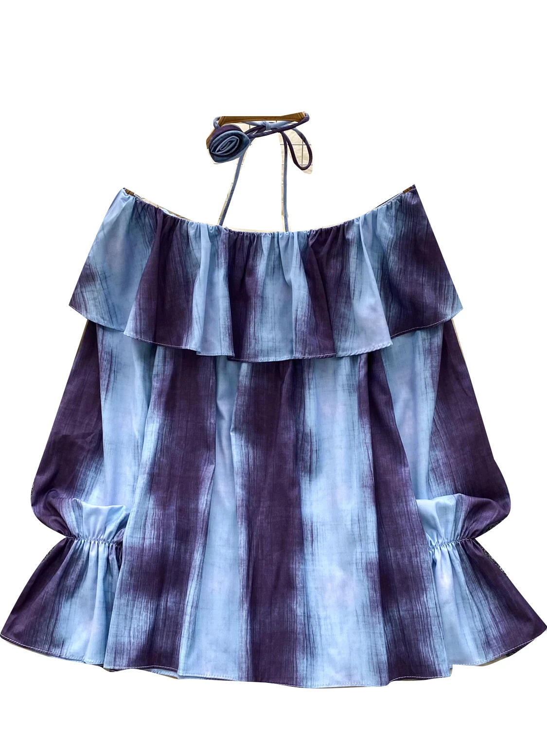 Blusa fena com estampa solta e emaecedora, estilo coreano, manga crida, ombro à mostra, csa floral, roupa de outono