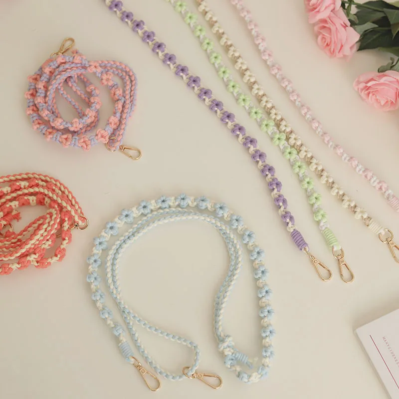 

Adjustable Green Leaf Clover Phone Lanyard Long Handmade Braided Crossbody Strap Colorful Flowers Charm Phone Strap for Camera