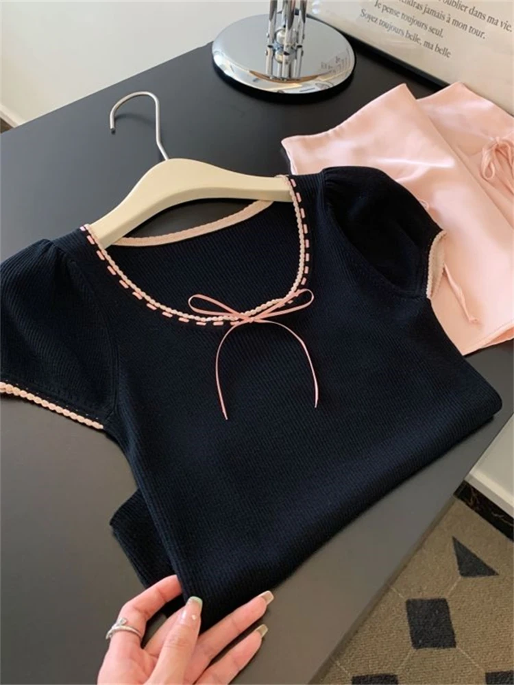 تي شيرت نسائي كوري أنيق مضاد للشيخوخة، محبوك بعقدة ملونة، متعدد الاستخدامات، نحيف، مناسب للصيف