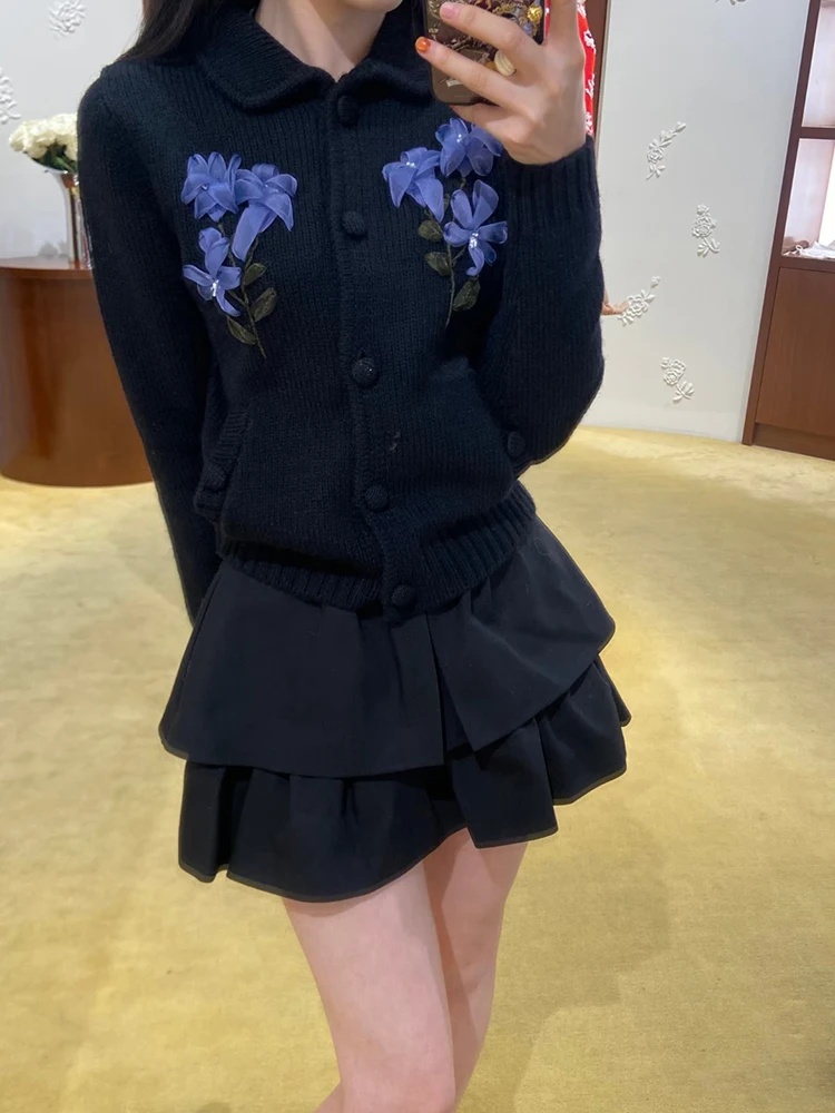 

Three-dimensional flower-patterned wool knitted top - stylish collar single-button cardigan sweater of 2026 new style