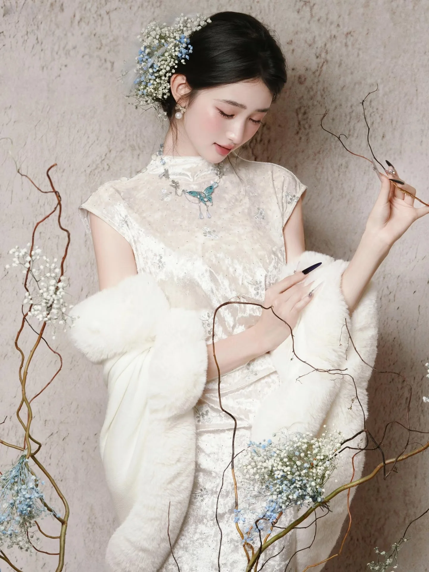 

Chinese Sle White Dr Svel Stand Collar Art Photoaphy Costume Wedding Dr Women's Traditional Costume