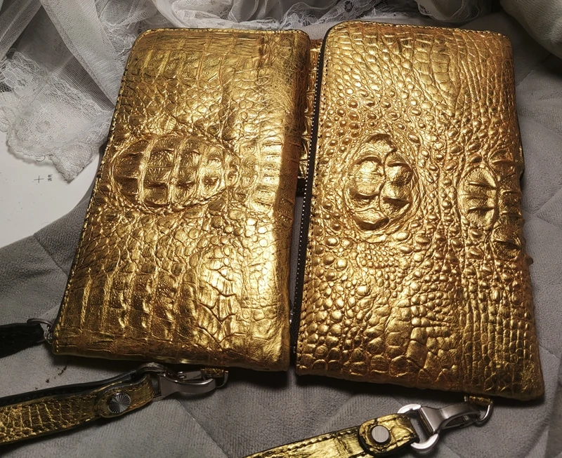 2023 New Luxury Golden Crocodile Leather Men\'s Clutch Bag High Capacity Zipper Passport Bag With Strap Leisure Clutch Wallets 45