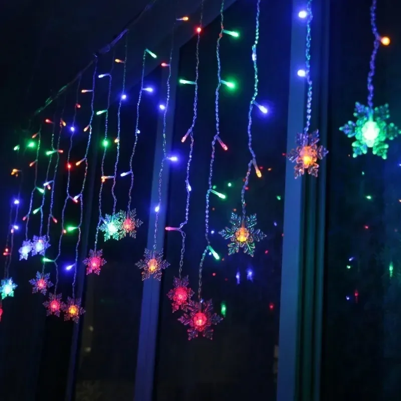 Indoor&Outdoor Decor EU Plug Holiday Wedding Party Lighting 8 Modes Snowflake Curtain LED String Lights Christmas Decoration