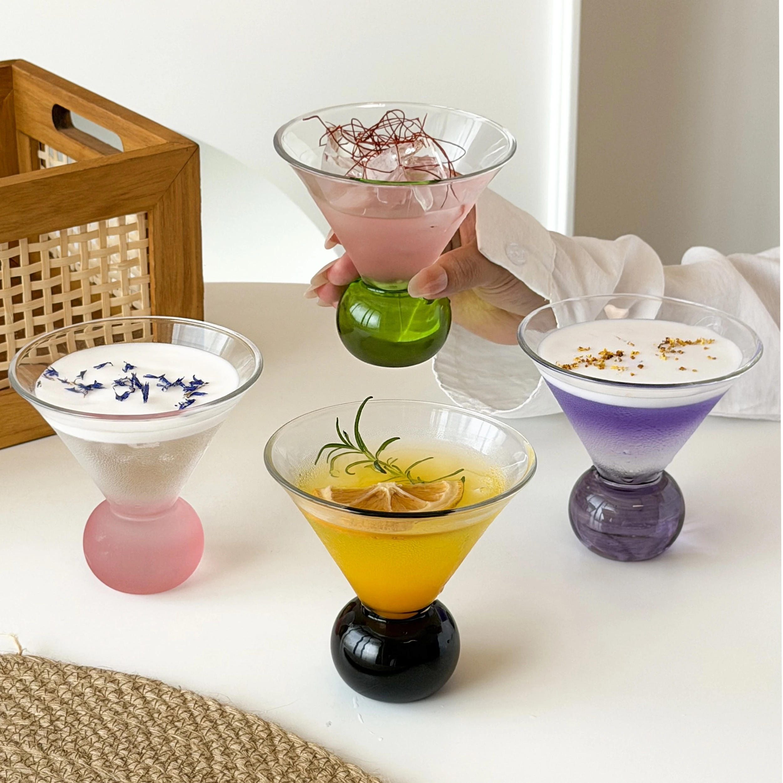 Gemstone Patterned Wine Cup with Ball Goblet  Cocktail Cup Milk Glass Wine Champagne Cock Tail Wine Glass
