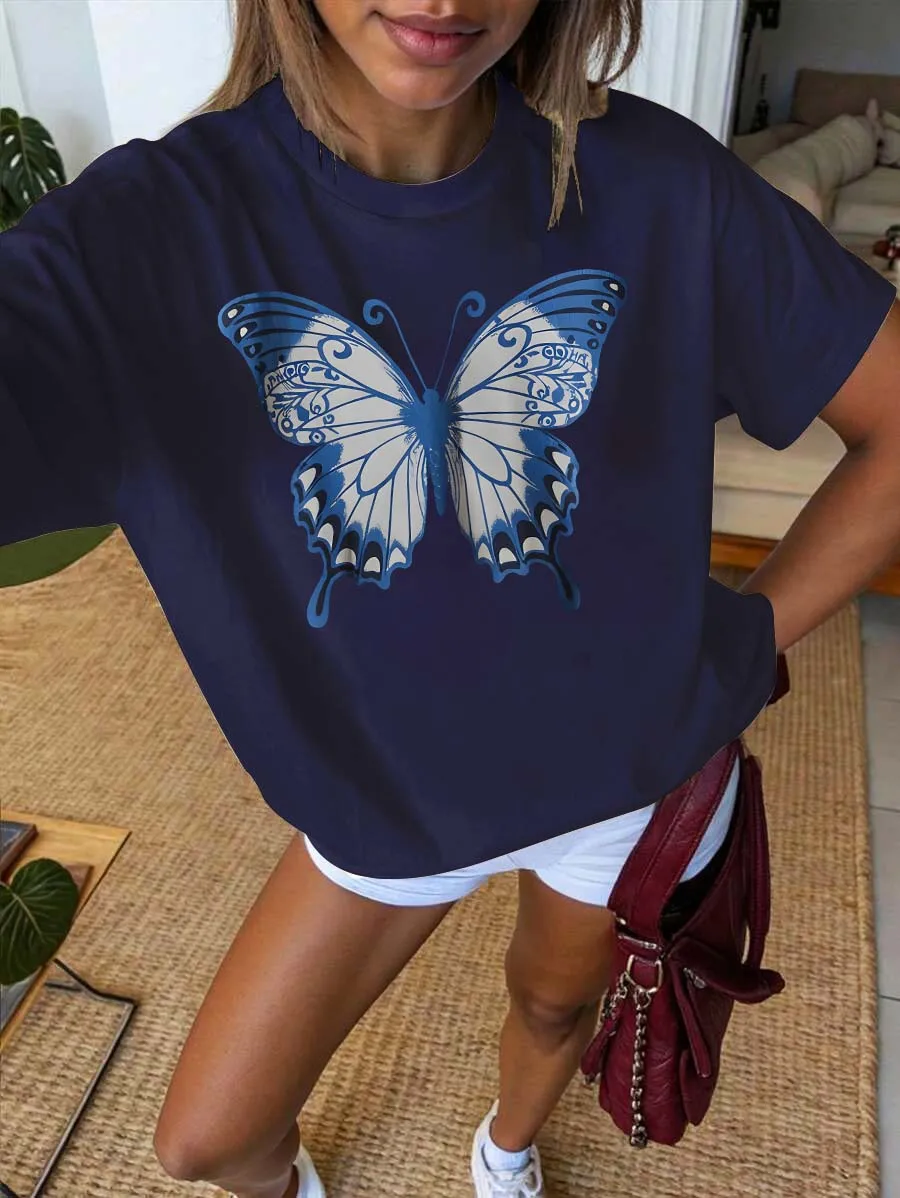 Künstlerisches Schmetterlingsgrafik-Elegantes, stilvolles, vielseitiges Sommer-Kurzarm-T-Shirt in Übergröße