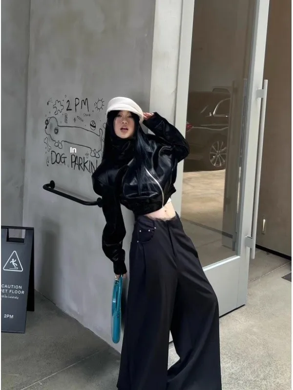 Jaqueta Feminina de Couro PU Vermelha com Zíper, Cintura Ajustável, Estilo Solto para Primavera