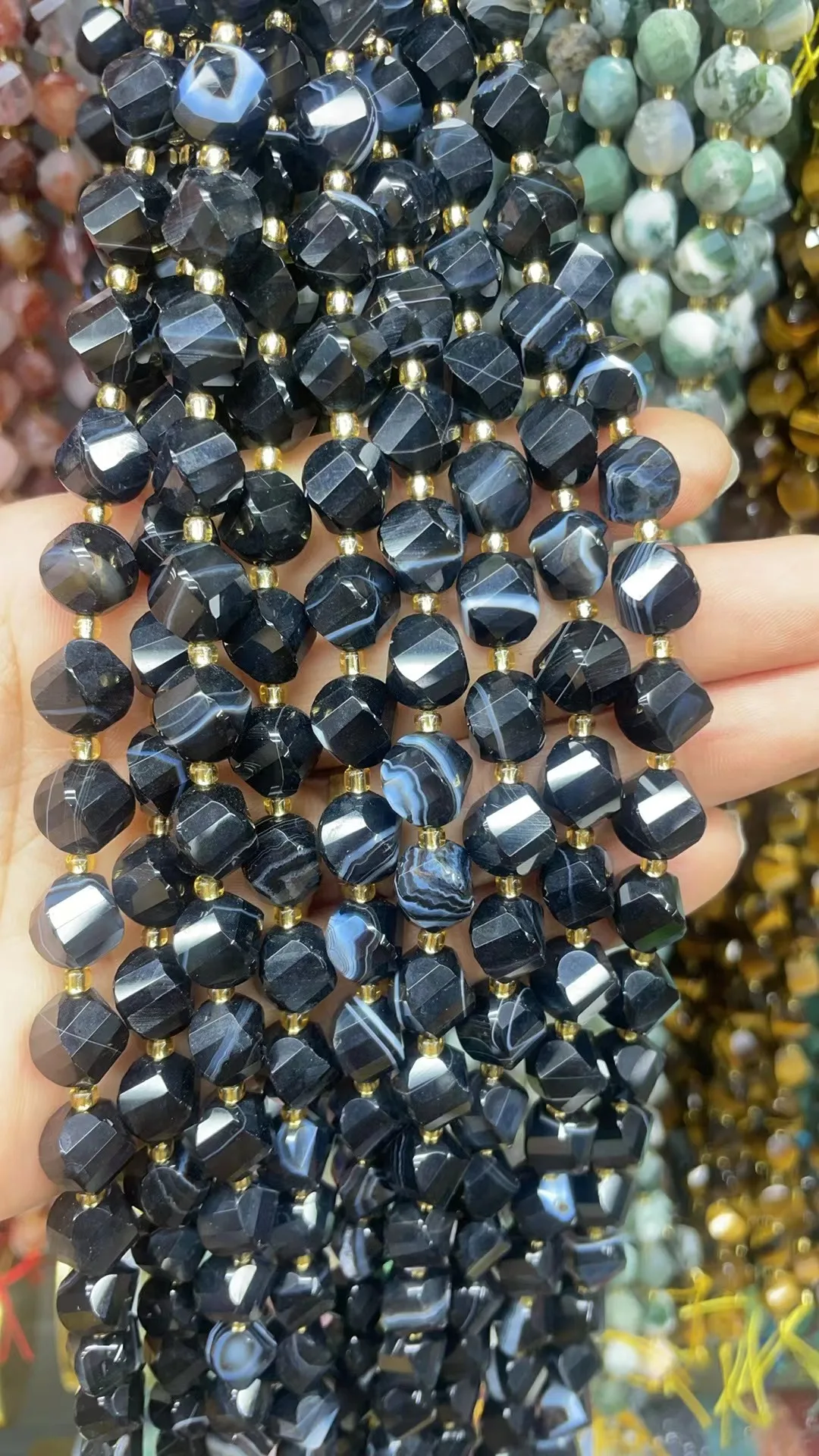 Wholesa Natural Stripes Agate Twist Beads Cut face 10x10mm 8x8mm Length Dagree 39cm10m 31Grain 8m35Grain