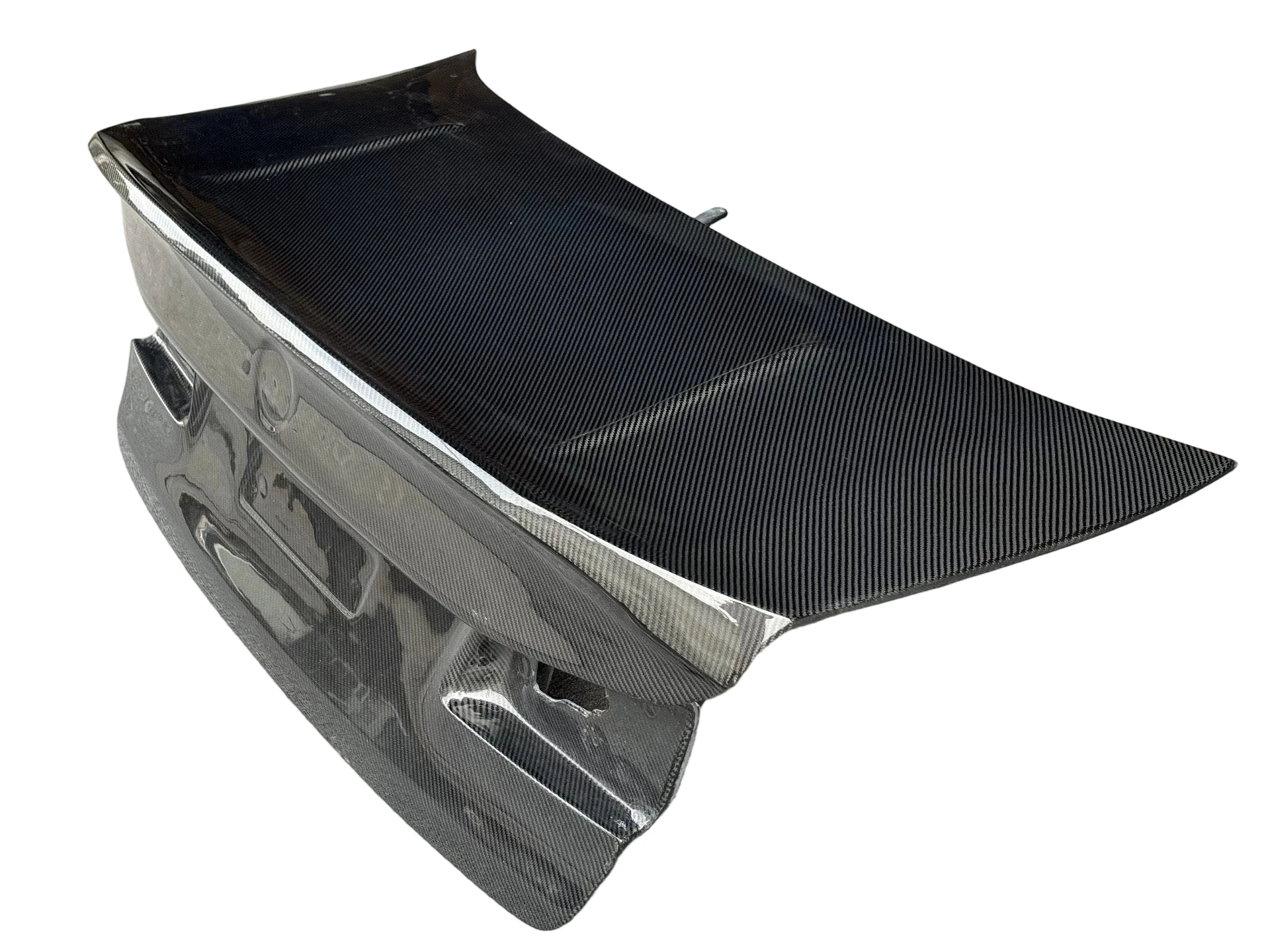 G30 G38 High Quality CLS Style Carbon Fiber Truck Lid Truck Cover for BMW 5 Serials G30 38