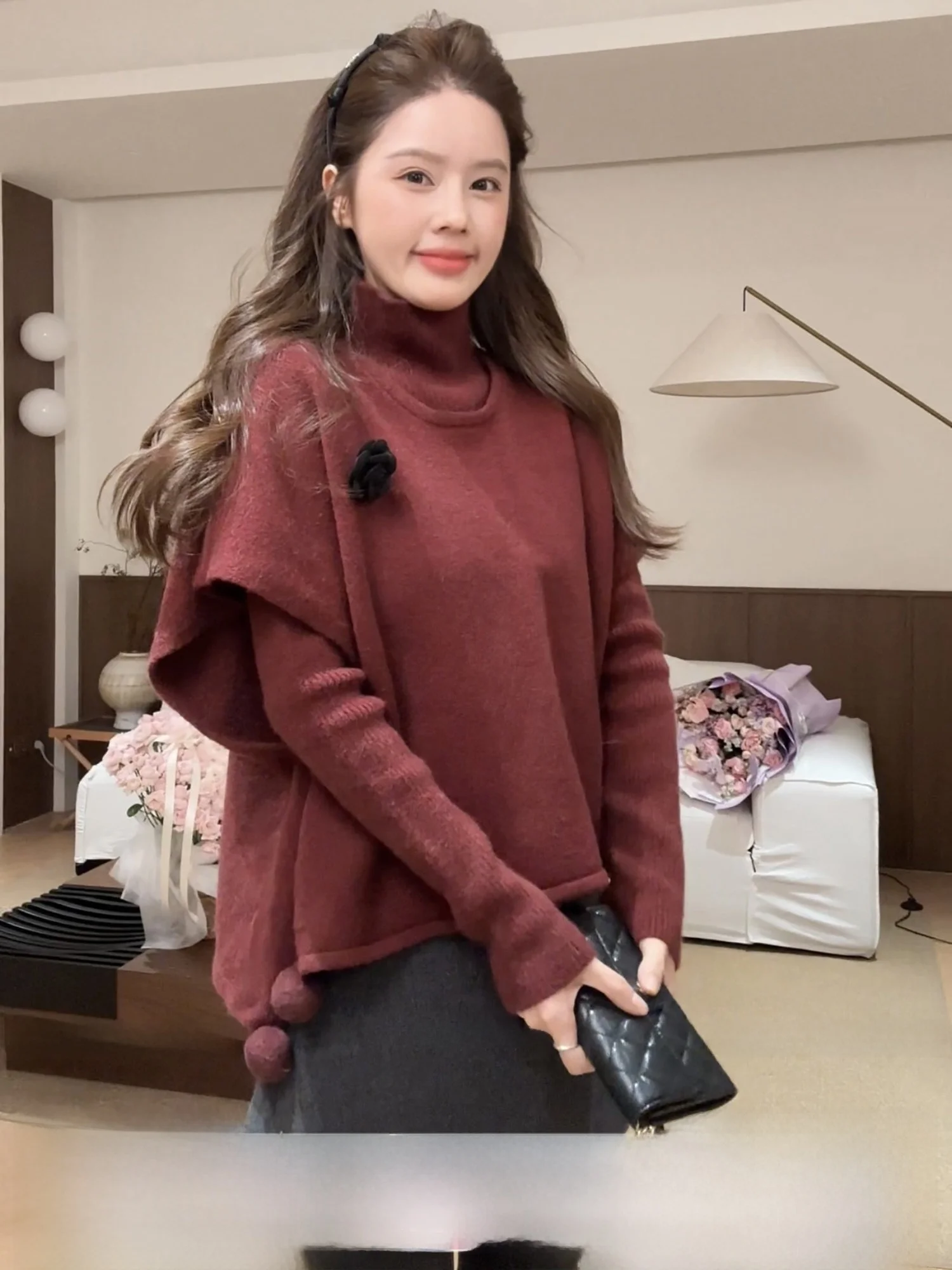 

Комплект из двух предметов: свободный свитер с высоким воротником и брошью HuaHua в корейском стиле, простой модный женский зимний повседневный наряд