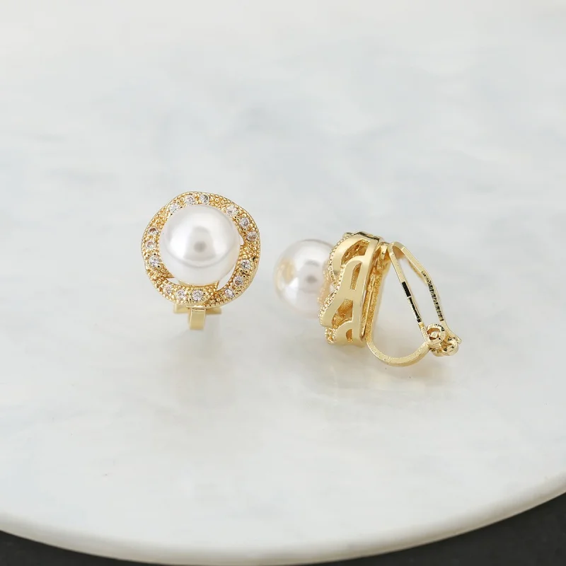2026 Pearl Inlaid Zircon Ear Clip Without Ear Hole, Light Luxury Temperament, Niche Exquisite and Versatile Jewelry Accessories