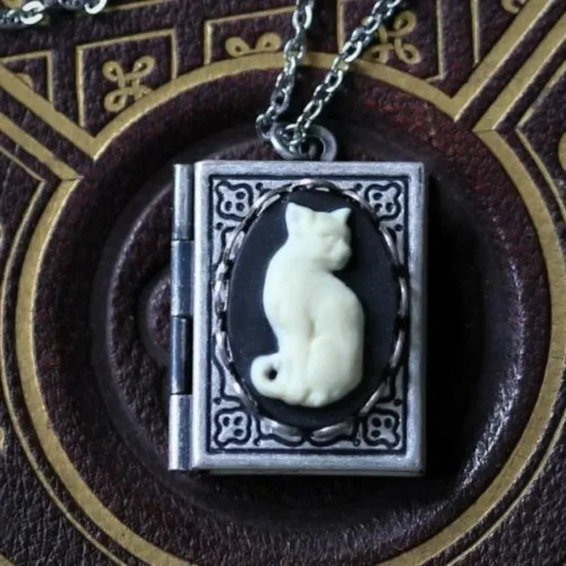 White Gothic Cat Pendant Necklace For Women Vintage Creative Necklace Page Turnable Book Shaped Necklace Party Jewelry No Box