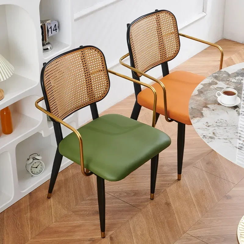 Light Luxury Nordic Rattan Dining Chair Designer Home Seating Anti-Slip Easy-to-Clean Stylish Comfortable Modern Furniture