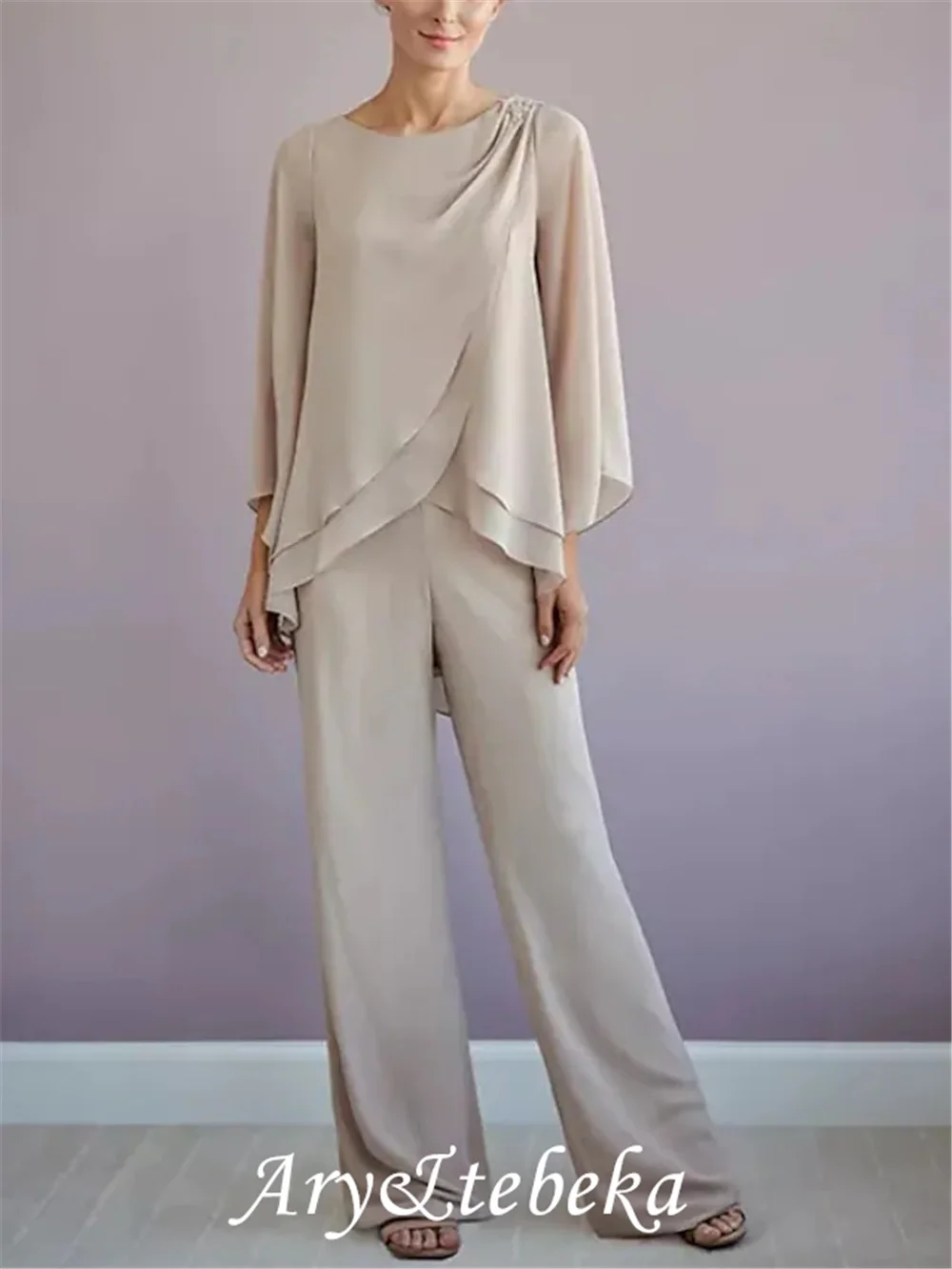 

Pantsuit / Jumpsuit Mother of the Bride Dress Elegant Jewel Neck Floor Length Chiffon Long Sleeve with Tier