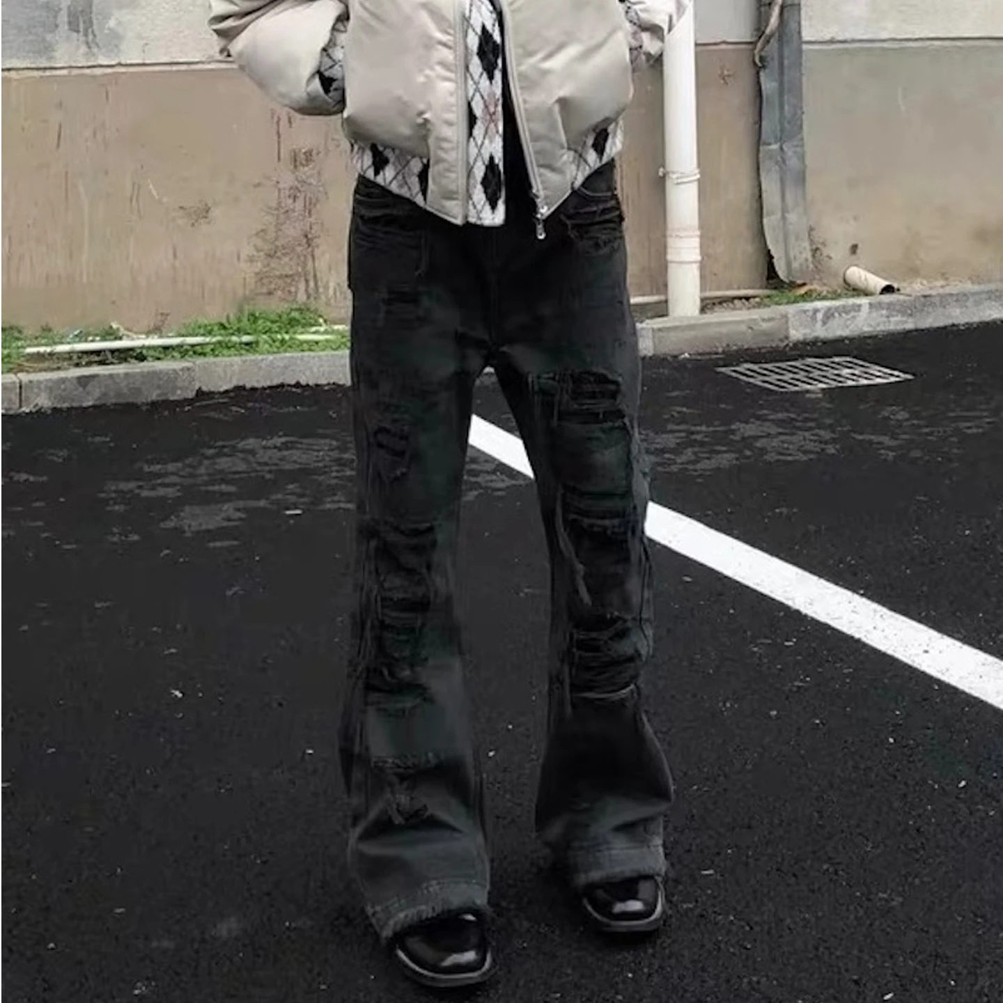 

Мужские джинсы Mijko Slim Fit: повседневные прямые джинсы с вышивкой в стиле High Street, рваными элементами и расклешенными штанинами