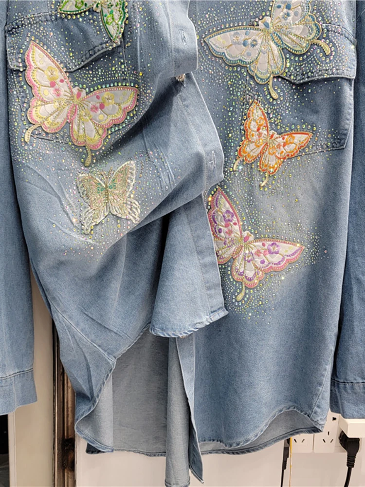 DEAT Women Denim Shirt Colorful Butterfly Embroidery Loose Diamonds Single Breasted Thin Blouse 2024 Autumn New Fashion 29L7273