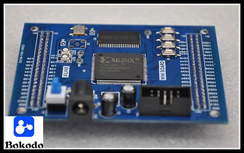 CPLD Xc95144xl Minimum System Development Board with SRAM