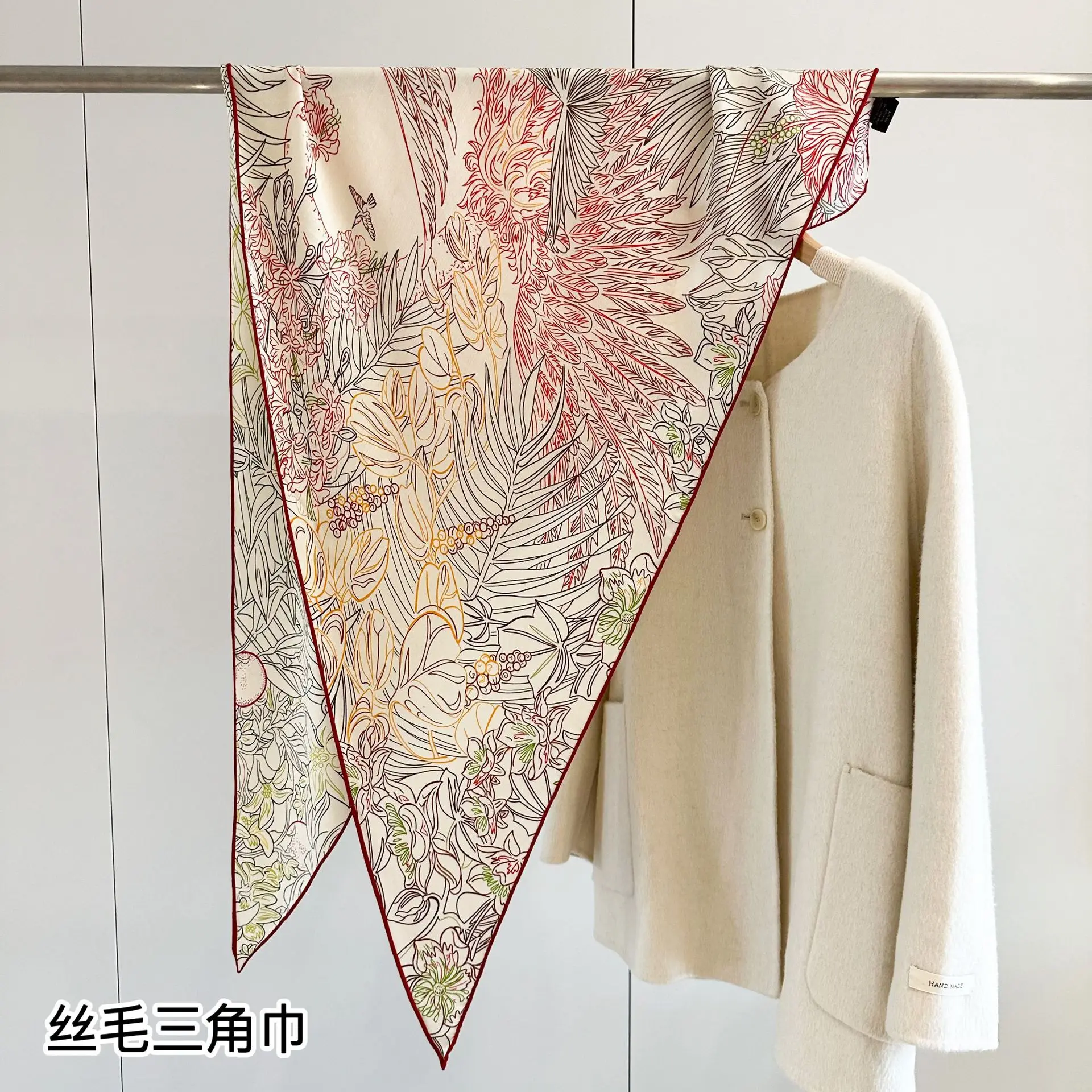 AB Sided Triangle Scarf Winter Accessories Silk Wool Cashmere Pashmina Handrolled Edge Shawls Woman Luxuri Head Neck Foulard