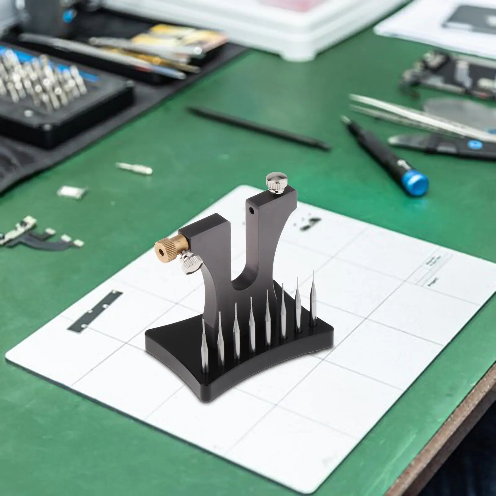 

Набор для ремонта часов: инструмент для снятия винтов, расходные материалы для обслуживания, инструмент для регулировки часов, набор для извлечения поврежденных винтов для часовщика