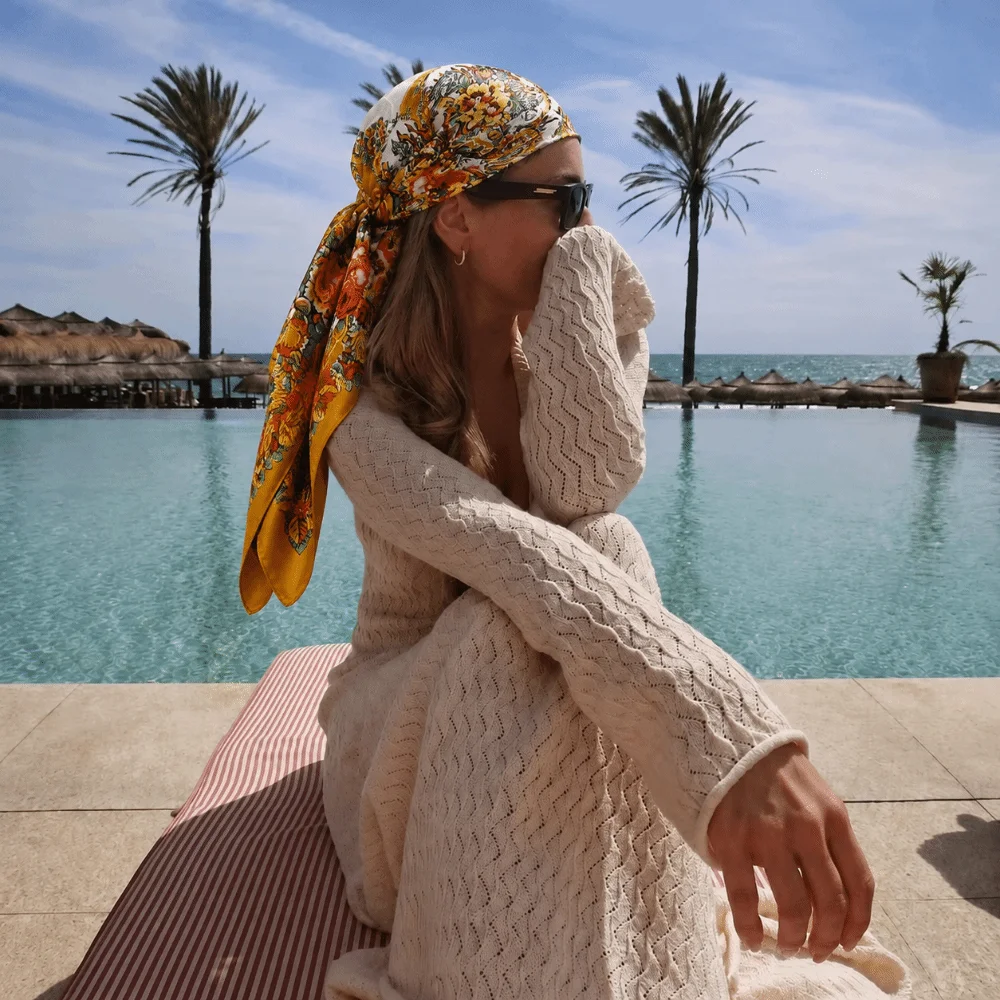 90x90cm Silk Imitation Scarves Floral Print Thin Breathable Square Print Scarves Multi-Function Smooth Silky Feel Neck Scarf