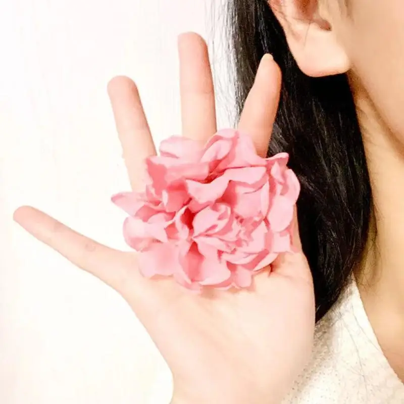 Jisoo Same Hand Shake Flower Creative Prop Ring Flower Creative Essential Dance Prop Finger Flower Ring