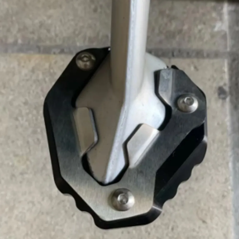 

Motorcycle For Tiger 1050 Tiger 1050 Sport115NG NH01 NH01A 2016-2022 2023 Kickstand Foot Side Stand Extension Pad Support Plate