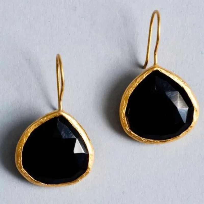 

Vintage Gold Color Inlaid Black Stone Dangle Earring for Women Trendy Party Engagement Wedding Earrings Jewelry