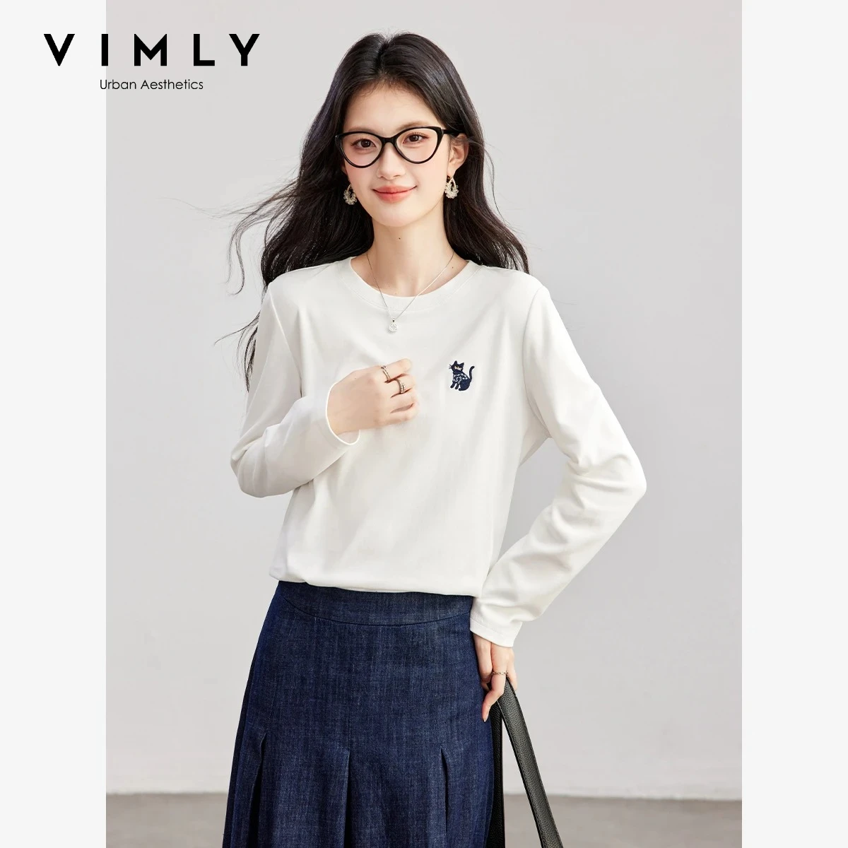 VIMLY Embroidered White Long Sleeve T-shirt Women 2026 Autumn Versatile Basic Crew Neck Cotton Tees Fashion Minimalist Top A7223