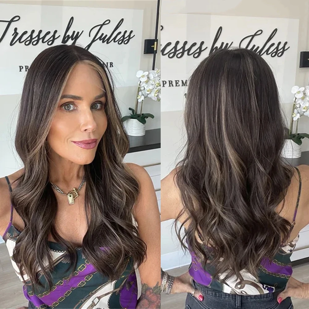 Chestnut Brown Brunette Blonde Wig with Highlights Premium Lace Front Wigs Lightweight and Breathable Middle Aged Woman Wearing