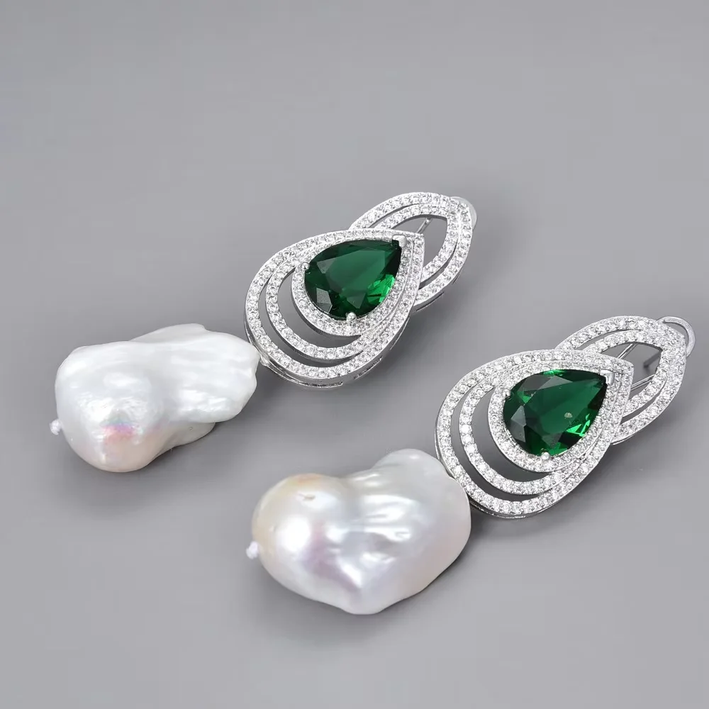 

Natural Cultured White Baroque Keshi Pearl Green Cz Paved Rhinestone Stud Earrings For Women