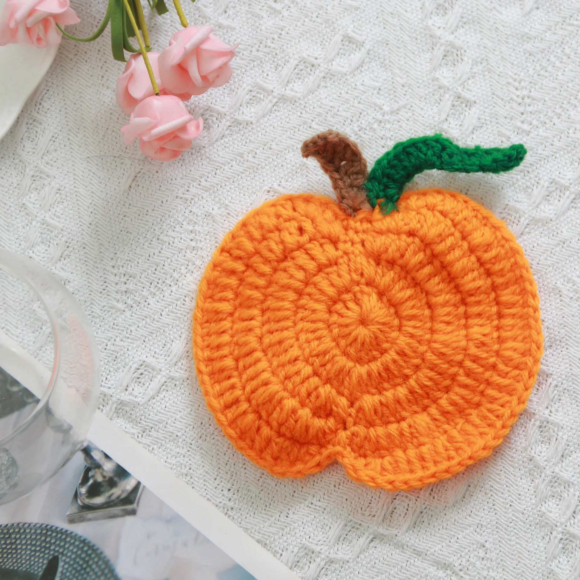 New Popular Hand-made Wool Crochet Thanksgiving Christmas Home Table Cups, Dishes, Pumpkin Shaped Heat Insulation Mat