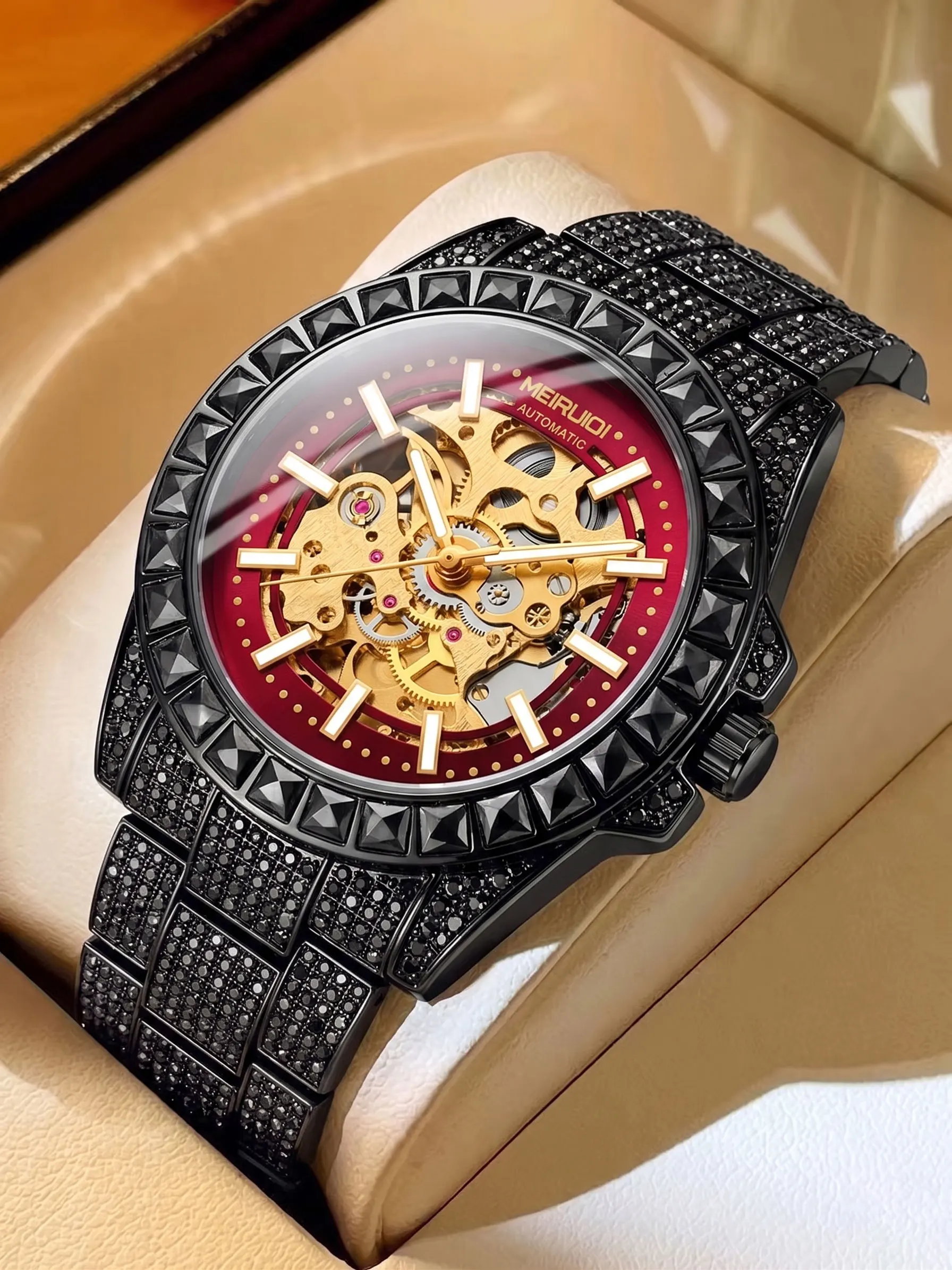 

A men's black and red gorgeous style noble starry sky automatic stud mechanical watch
