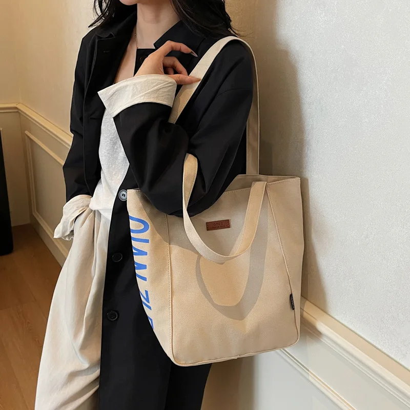 

Retro Casual Shoulder Bag with Simple Print Tote Bag for Casual Shopping Canvas Bag