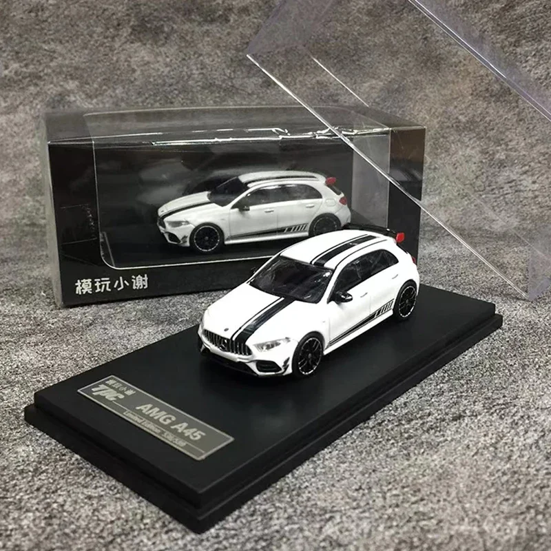 

XT 1:64 Model Car A45 Alloy Die-Cast Vehicle White Black Streak Collection