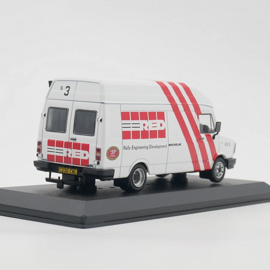 Moulé sous pression 1:43 échelle Ixo fret Rover Sherpa 1986 Land Rover tout-terrain pain rallye logistique véhicule alliage voiture modèle à collectionner