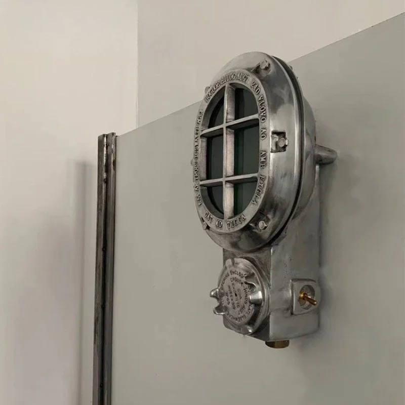 Retro industrial style aluminum wall lamp, designer wall lamp, bedroom entrance, living room bar lamp