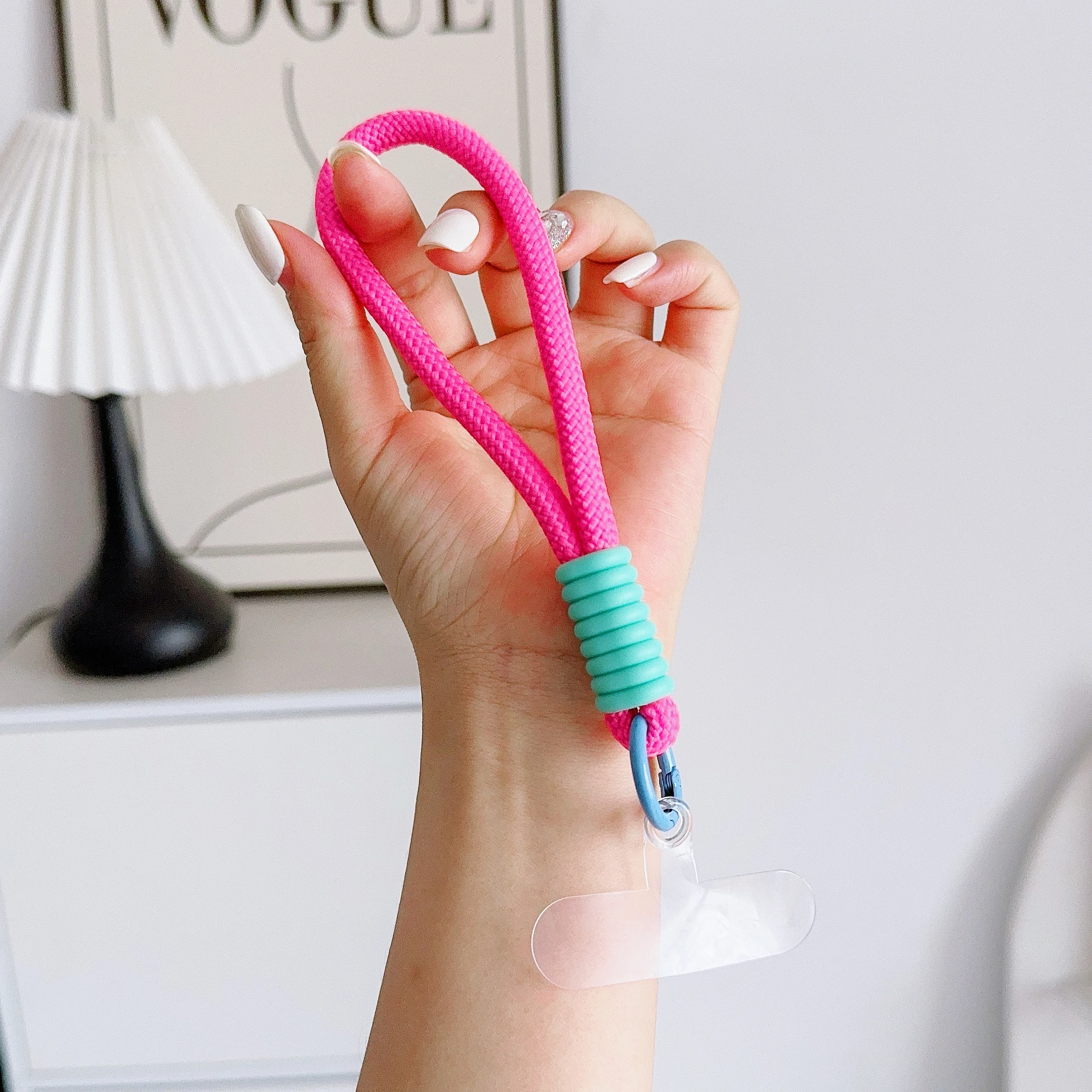 Simple And Convenient Dopamine Mobile Phone Universal Lanyard, Wrist Short Rope, Water Bottle, key, Bag Anti-Loss Lanyard