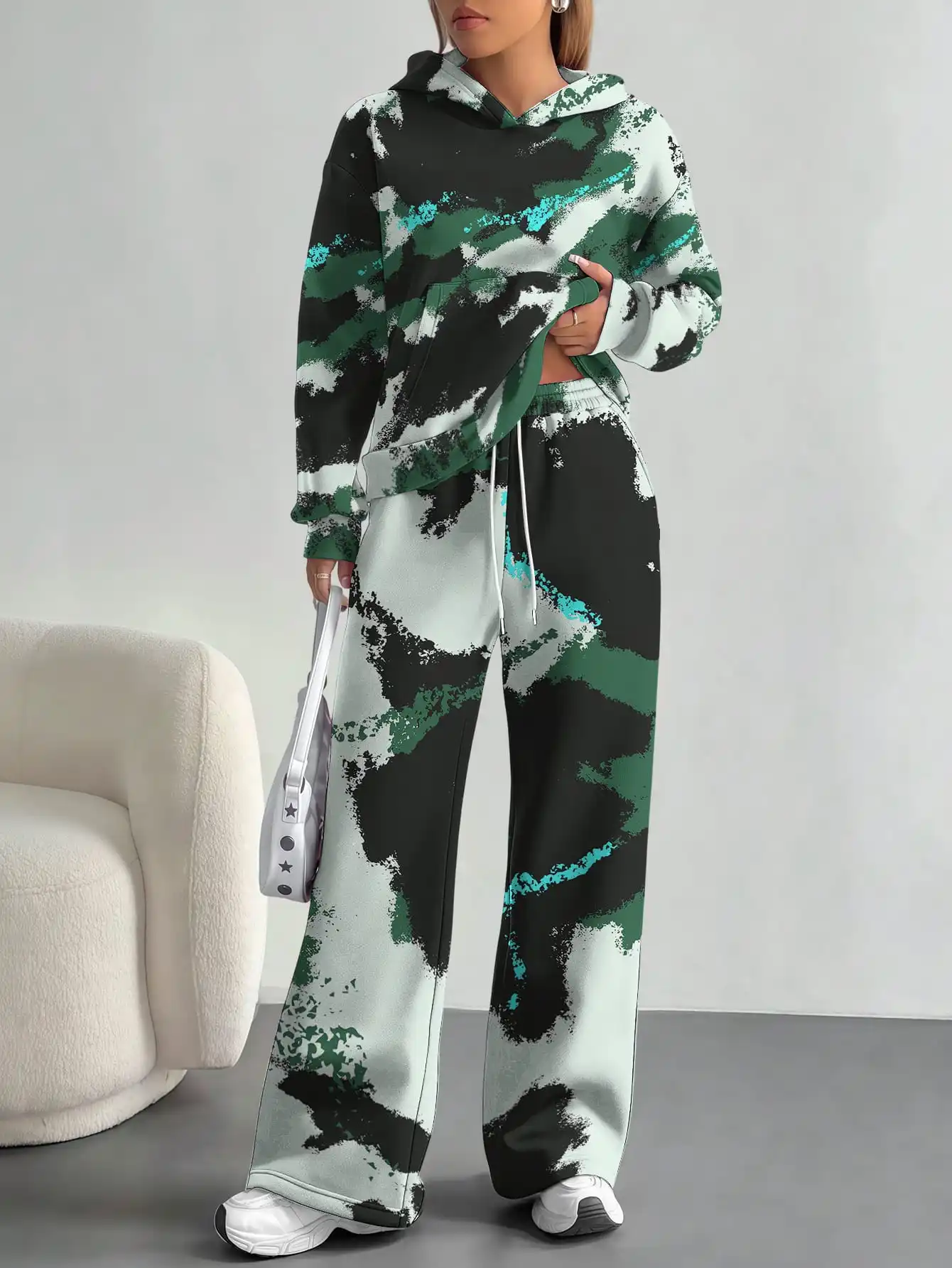 2025 nuevo estilo deportivo de camuflaje verde impresión de comercio exterior estilo caliente moda casual al aire libre sui de mujeres europeas y americanas
