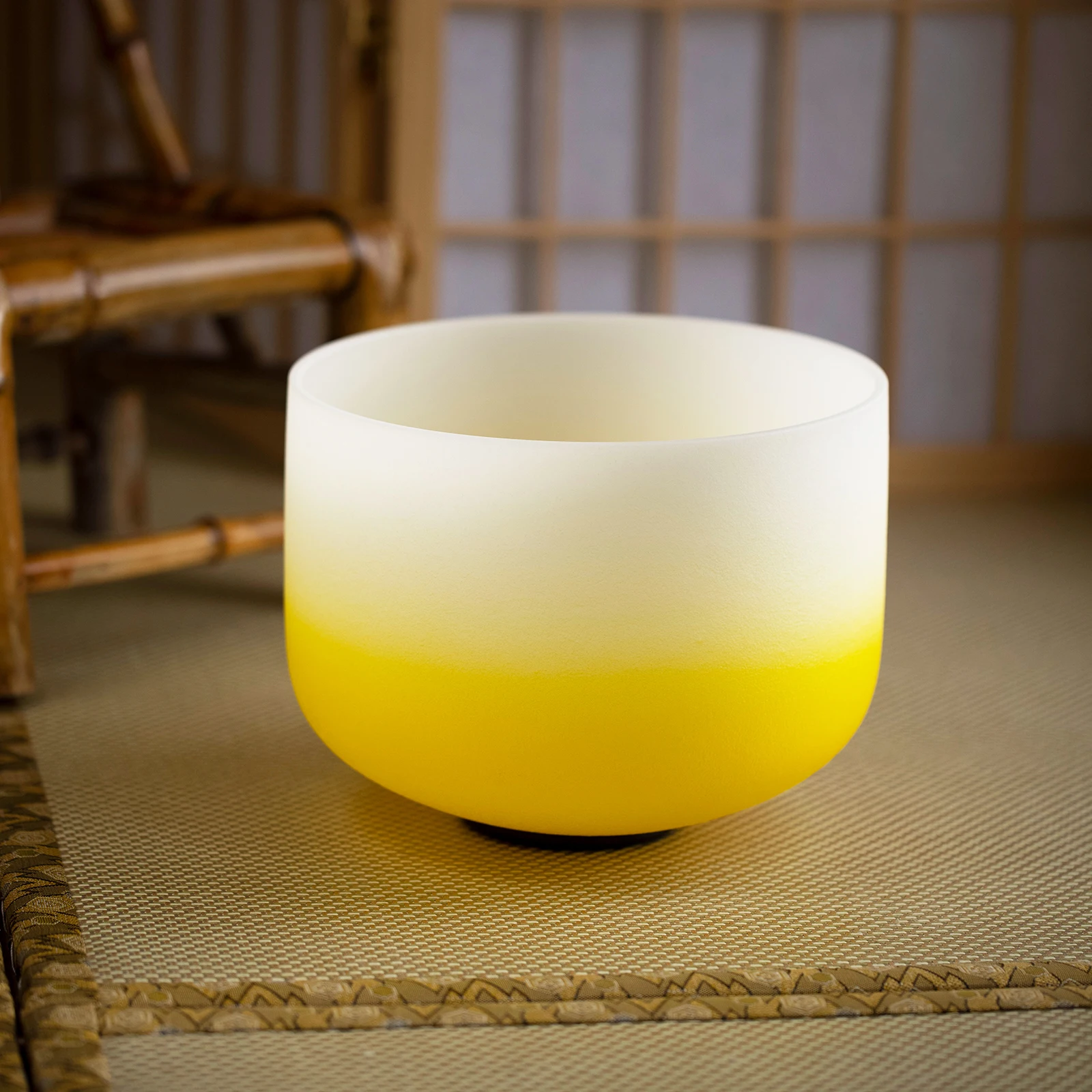 Hye-eun 8 Inch Yellow Crystal Singing Bowl  E Note Solar Plexus Chakra Color Quartz Frosted Sound Bowl  with Suedce stick