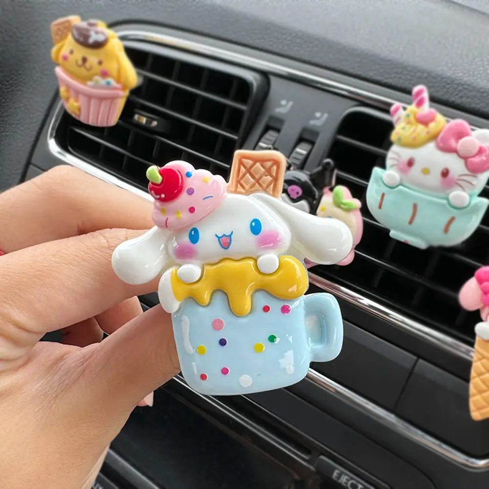 Sanrio Kuromi Car Aromatherapy Accessory Ventilation Clips Cartoon Air Purifiers My Melody Cinnamoroll Cute Car Decoration Gift view 2