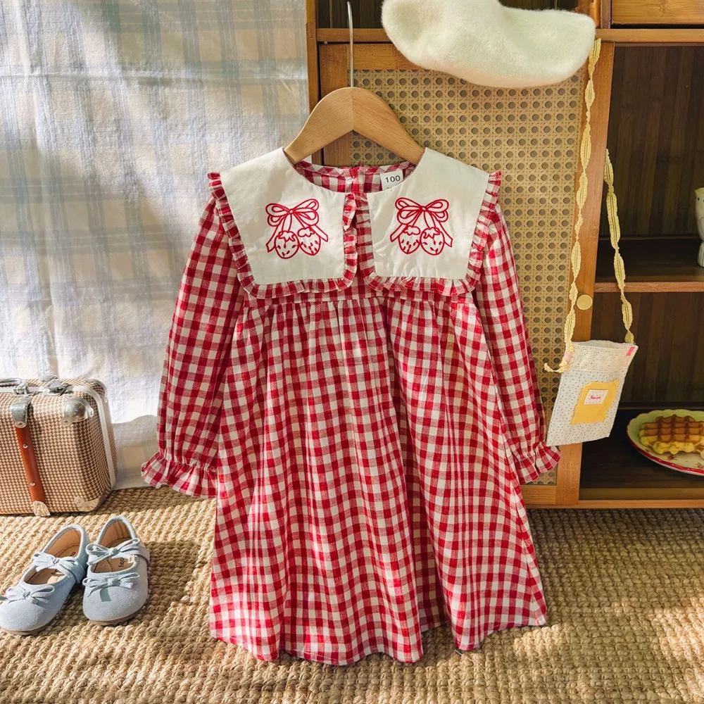 Autumn Sweet and Cute Red Checkered Lapel Strawberry Embroidery Long Sleeved Casual Dress for Girls Aged 2-7 Korean Version