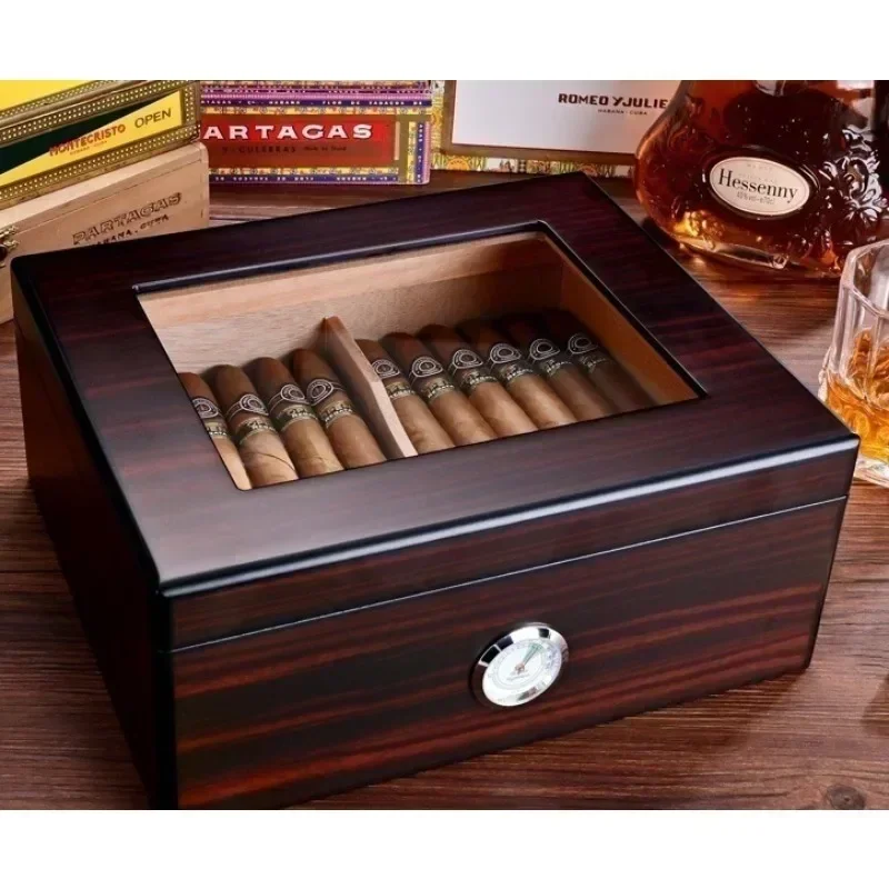 

Cedar Wood Cigar Humidor Box Portable Travel Cigar Case Humidifier