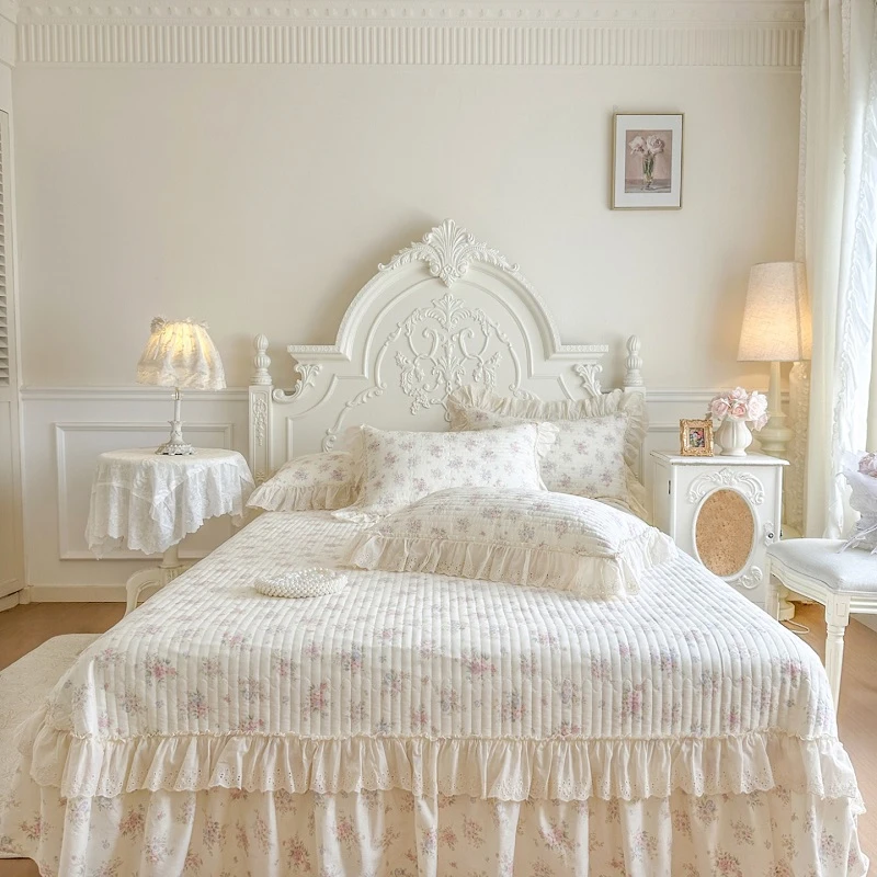 French Cottage Floral 100% Cotton Quilted Bedspread Double Ruffle Lace Bed Skirt Shabby Chic Bed Cover With Pillow Shams 3/5Pcs