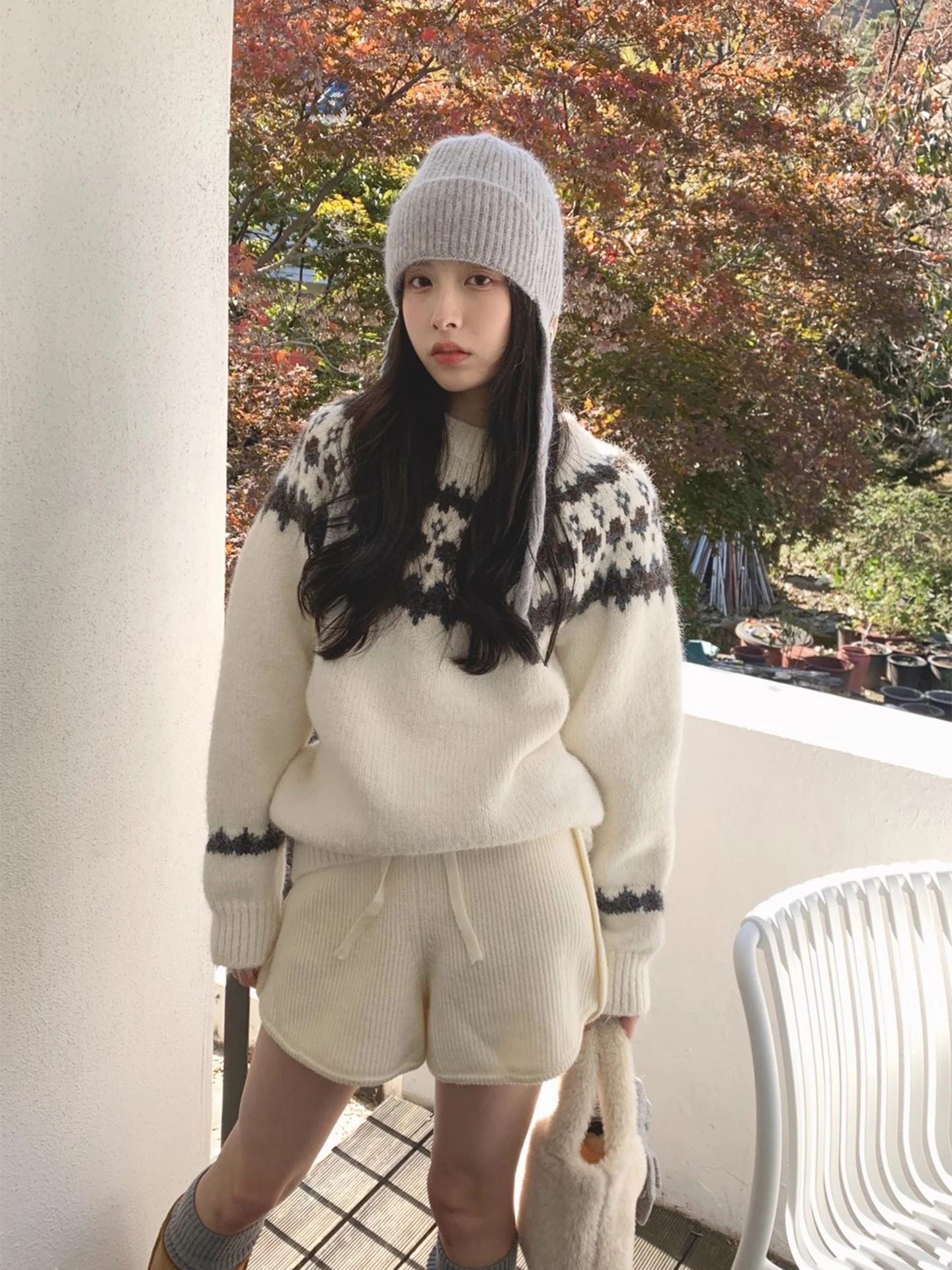 

Мягкий уютный свитер с капюшоном и тяжелой вышивкой, женский зимний новый теплый вязаный топ, круглый длинный пуловер свободного покроя