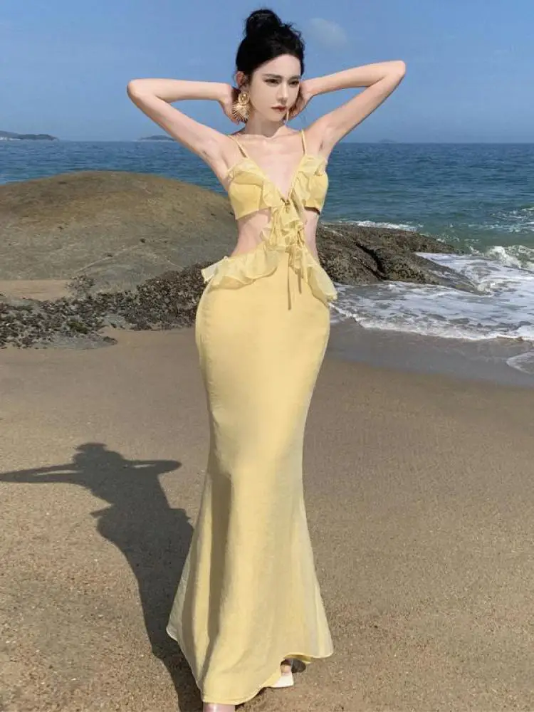 

Women Summer Sexy Club Set Yellow Backless Hollow Out Ruffles Short Tops And High Waist Elegant Wrapped Hip Long Skirt 2024 Suit
