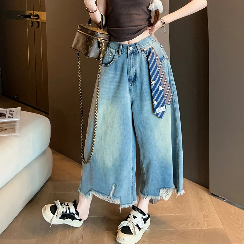 

2025 New Summer Women Good Quality Cotton Denim Ankle-length Pants Button Fly Waist Loose Casual Hole Design Wide Leg Jeans T208